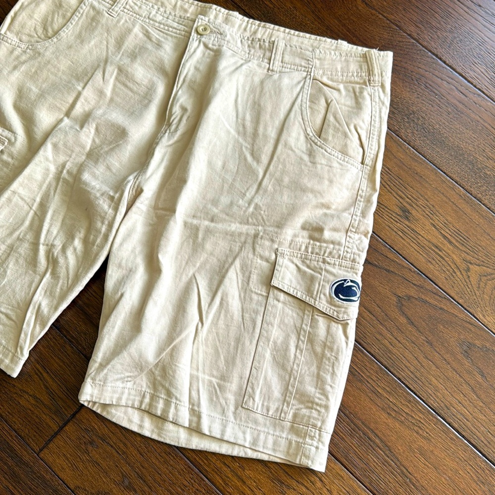 *Gently Worn* J. America Penn State University Men's Khaki Chino Cargo Shorts-40